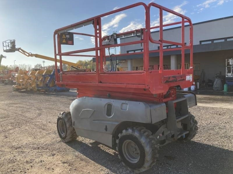 Haulotte Compact 10 RTE - 4x4, 10m, electric - *NEW BATTERY - Schaarlift: afbeelding 1 Haulotte Compact 10 RTE - 4x4, 10m, electric - *NEW BATTERY - Schaarlift: afbeelding 1