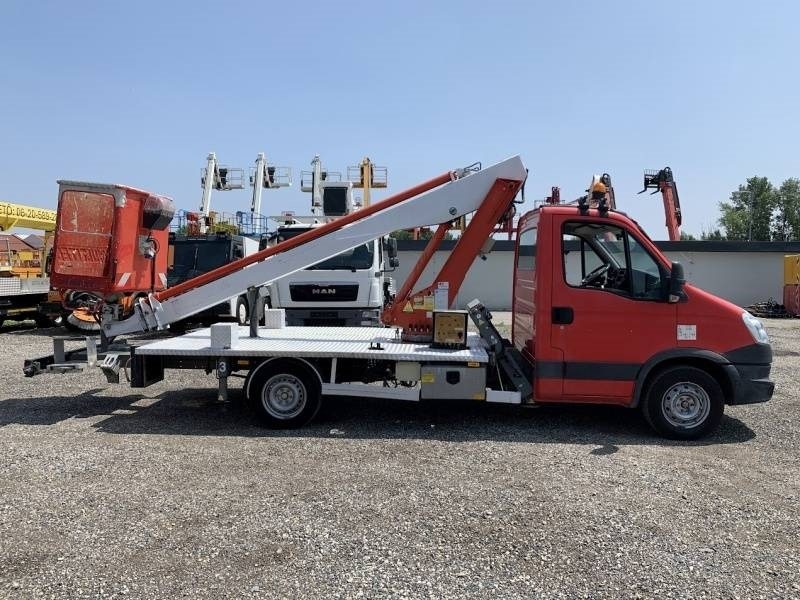 Iveco Daily Multitel 160 ALU DS - 16m - Vrachtwagen hoogwerker: afbeelding 4 Iveco Daily Multitel 160 ALU DS - 16m - Vrachtwagen hoogwerker: afbeelding 4