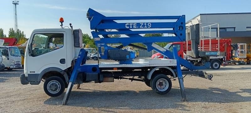 Nissan Cabstar CTE Z19 - 19 m, 230 kg - Vrachtwagen hoogwerker: afbeelding 5 Nissan Cabstar CTE Z19 - 19 m, 230 kg - Vrachtwagen hoogwerker: afbeelding 5