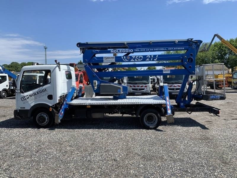 Nissan Cabstar CTE ZED 21 J - 21 m - 200 kg - Vrachtwagen hoogwerker: afbeelding 5 Nissan Cabstar CTE ZED 21 J - 21 m - 200 kg - Vrachtwagen hoogwerker: afbeelding 5
