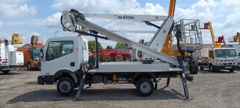 Nissan Cabstar Oil&Steel Snake 189 - 18 m, 225 kg - Vrachtwagen hoogwerker: afbeelding 5 Nissan Cabstar Oil&Steel Snake 189 - 18 m, 225 kg - Vrachtwagen hoogwerker: afbeelding 5