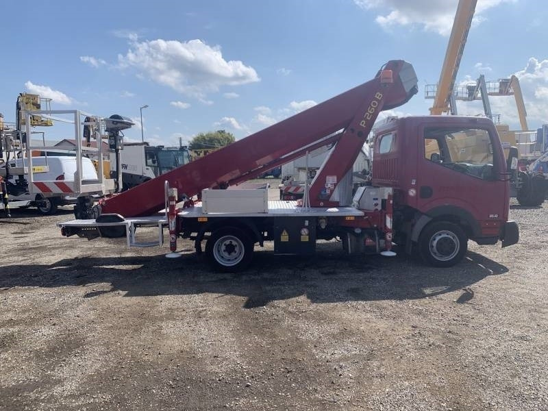 Nissan Cabstar Palfinger P260B - 25,6 m - 230 kg - Vrachtwagen hoogwerker: afbeelding 4 Nissan Cabstar Palfinger P260B - 25,6 m - 230 kg - Vrachtwagen hoogwerker: afbeelding 4