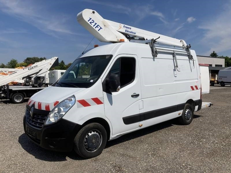 Renault Master France Elevateur 121FT - 12,5 m - 120kg - Vrachtwagen hoogwerker: afbeelding 2 Renault Master France Elevateur 121FT - 12,5 m - 120kg - Vrachtwagen hoogwerker: afbeelding 2
