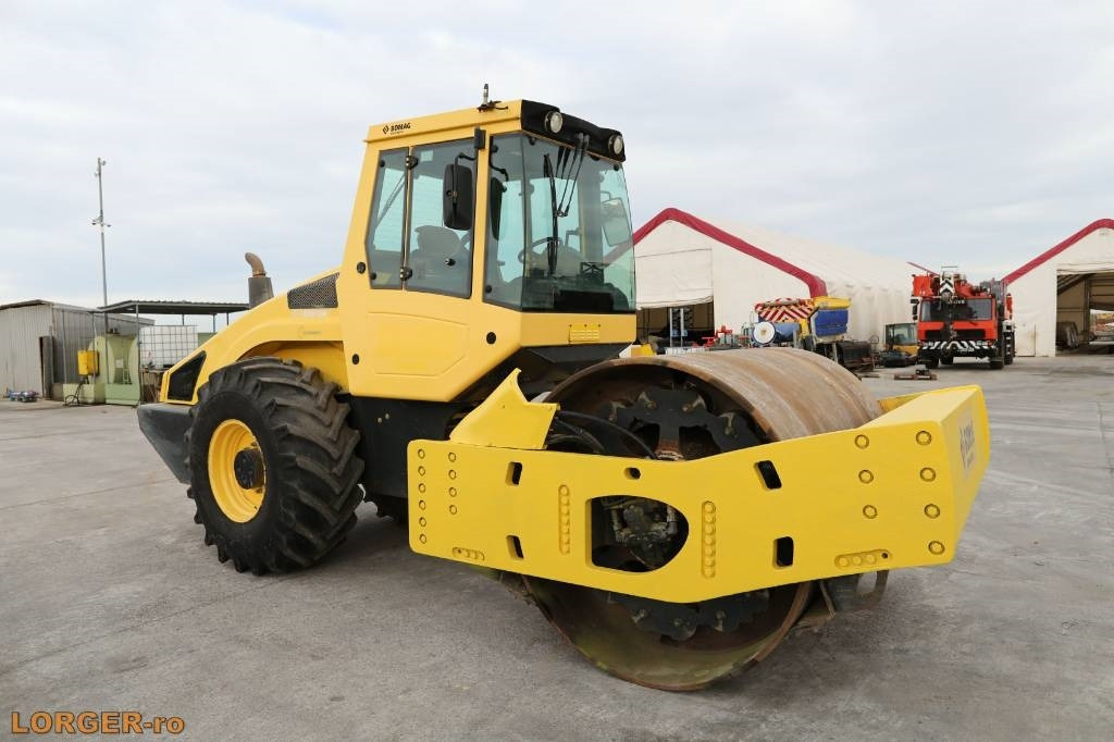 Bomag BW 216 D H-4 - Schapenpootwals/ Grondverdichter: afbeelding 4 Bomag BW 216 D H-4 - Schapenpootwals/ Grondverdichter: afbeelding 4