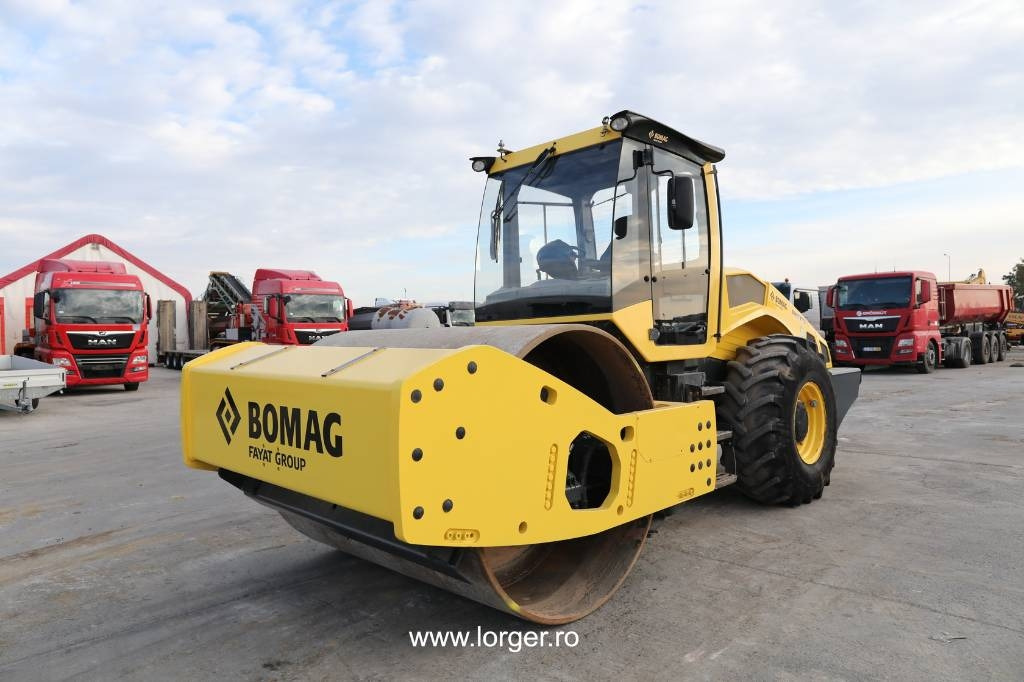Bomag BW 219 D H-5 - Schapenpootwals/ Grondverdichter: afbeelding 1 Bomag BW 219 D H-5 - Schapenpootwals/ Grondverdichter: afbeelding 1