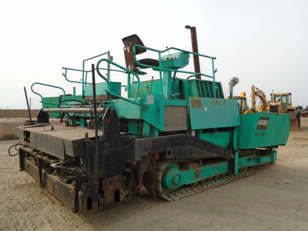 Vögele Super 2000 - Asfaltafwerkmachine: afbeelding 2 Vögele Super 2000 - Asfaltafwerkmachine: afbeelding 2