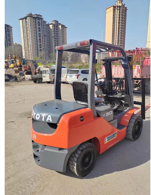 2020 Toyota 8F-30 - Heftruck: afbeelding 2 2020 Toyota 8F-30 - Heftruck: afbeelding 2