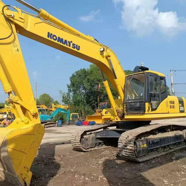 2021 Komatsu PC300-8 - Rupsgraafmachine: afbeelding 2 2021 Komatsu PC300-8 - Rupsgraafmachine: afbeelding 2