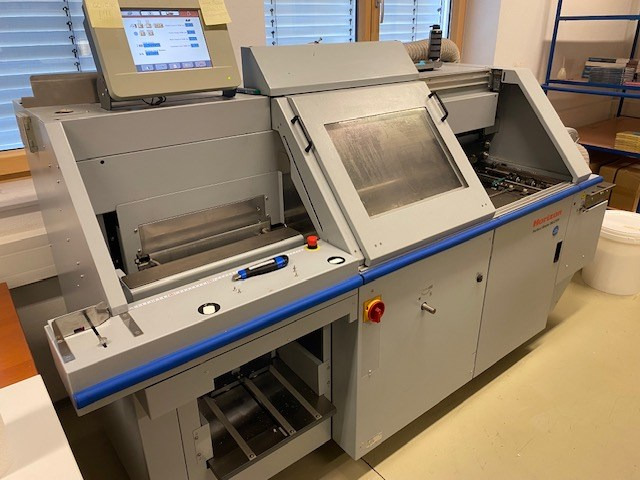 Horizon BQ-270V | 371.000 | 2011 - Inbindmachine: afbeelding 1 Horizon BQ-270V | 371.000 | 2011 - Inbindmachine: afbeelding 1