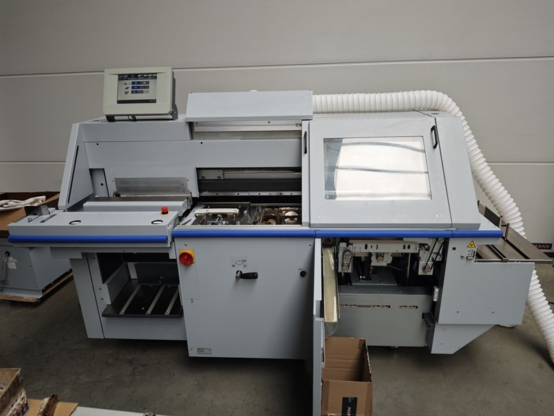 Horizon BQ-270V | 371.000 | 2011 - Inbindmachine: afbeelding 2 Horizon BQ-270V | 371.000 | 2011 - Inbindmachine: afbeelding 2