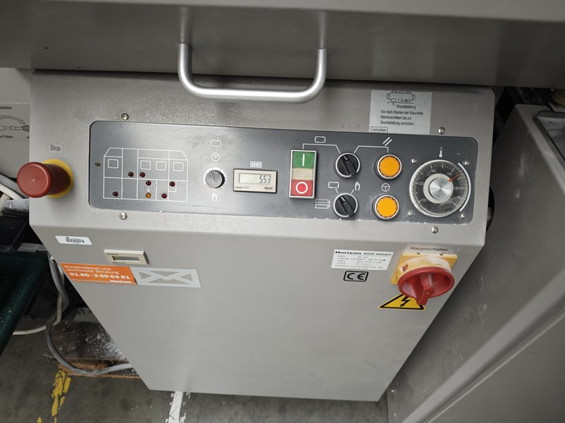 Horizon BQ-440 - Inbindmachine: afbeelding 2 Horizon BQ-440 - Inbindmachine: afbeelding 2