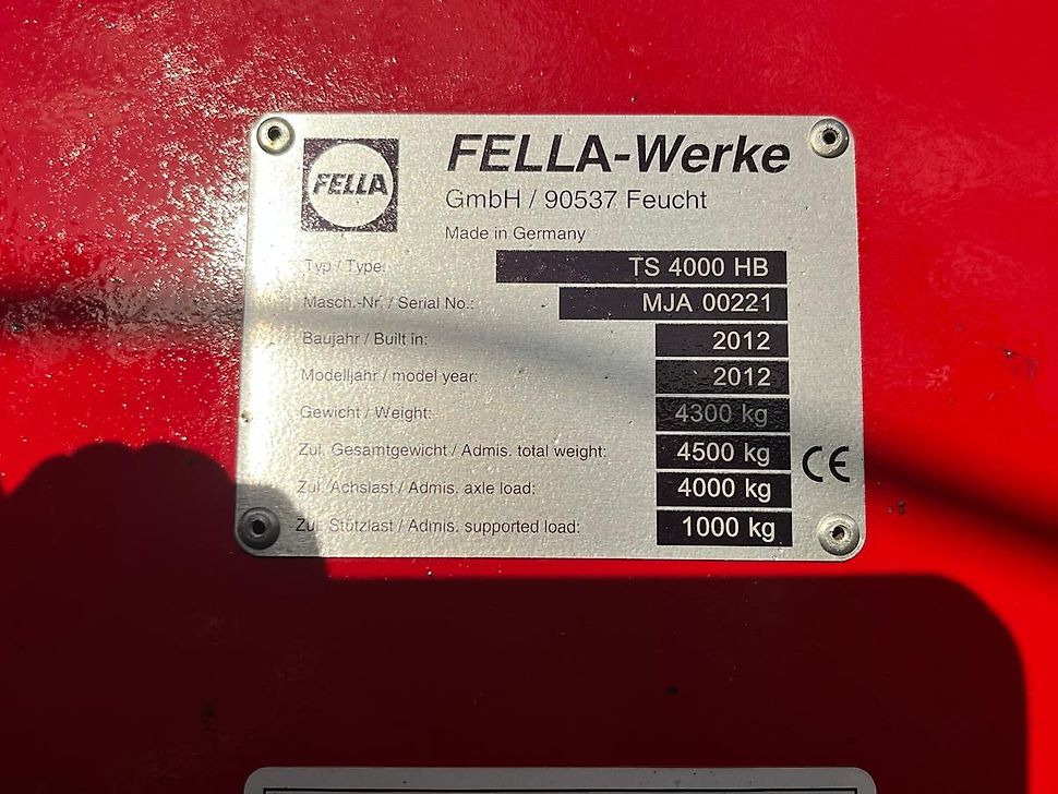 J.Reiff Sarl
Herr Stefan Neukirch - 77 Z.I in den - Hooischudder: afbeelding 4 J.Reiff Sarl
Herr Stefan Neukirch - 77 Z.I in den - Hooischudder: afbeelding 4