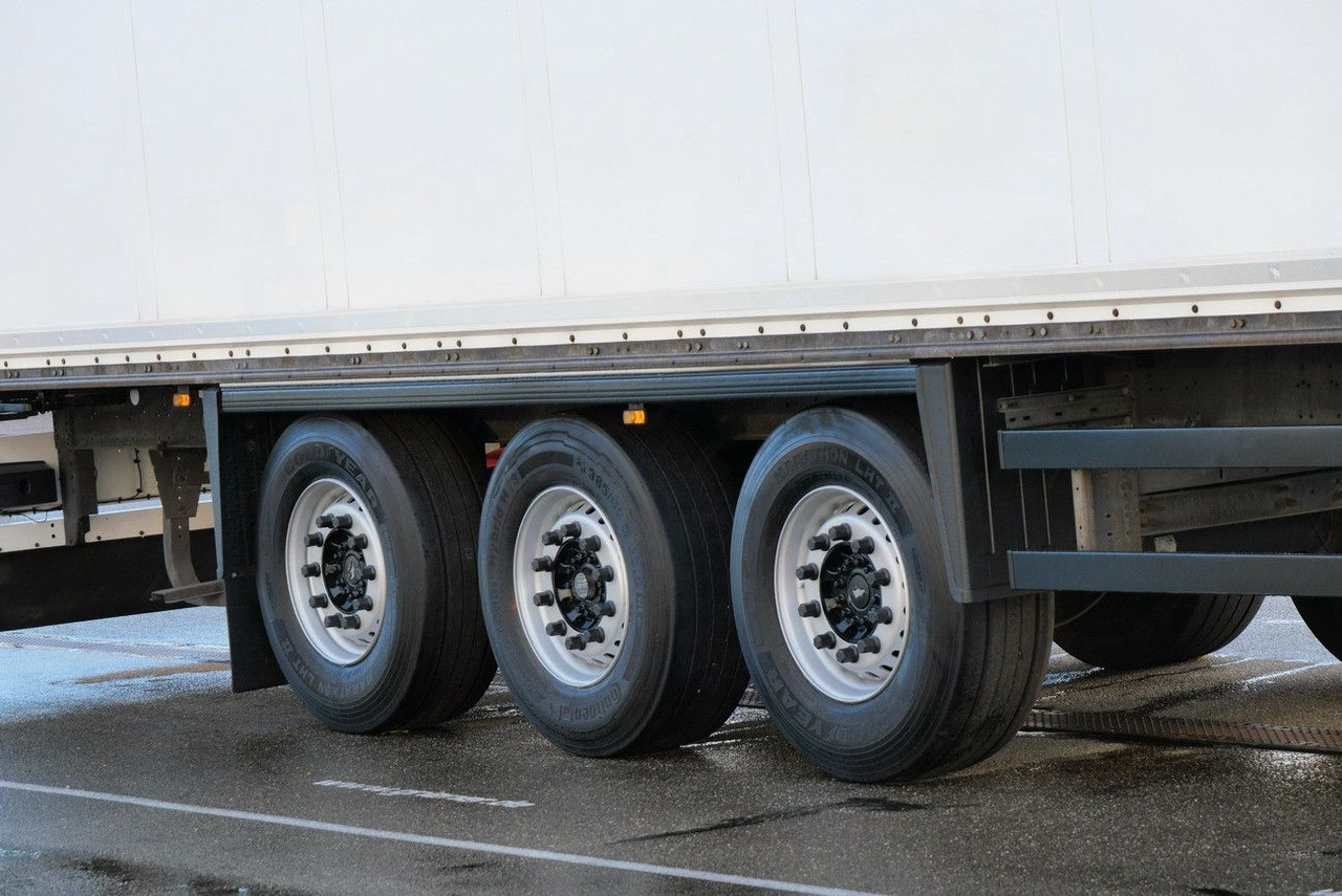 Schmitz Cargobull SKO 24/DOPPELSTOCK / ZURRLEISTE / LASI 12642 XL - Gesloten oplegger: afbeelding 5 Schmitz Cargobull SKO 24/DOPPELSTOCK / ZURRLEISTE / LASI 12642 XL - Gesloten oplegger: afbeelding 5