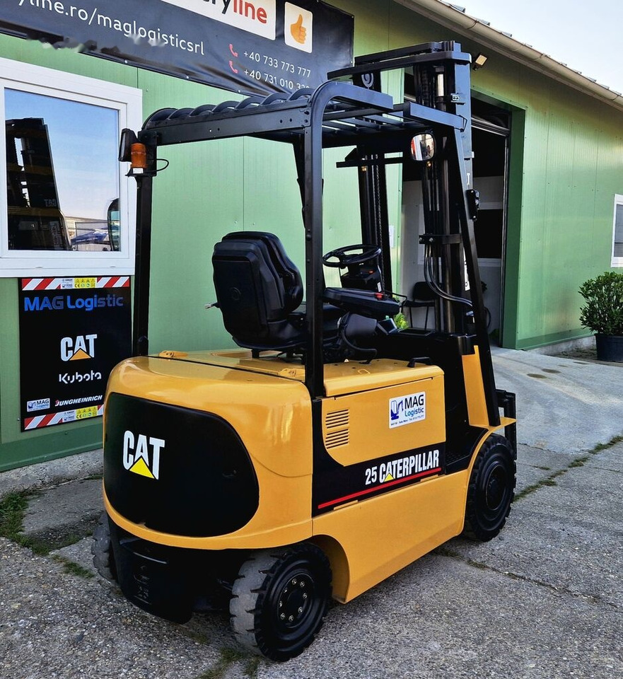 Caterpillar EP25 - Reach truck: afbeelding 3 Caterpillar EP25 - Reach truck: afbeelding 3