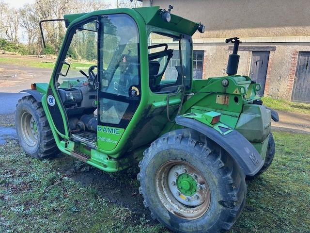 MERLO P32-6 PLUS 4 ROUES MOTRICES - Reach truck: afbeelding 2 MERLO P32-6 PLUS 4 ROUES MOTRICES - Reach truck: afbeelding 2