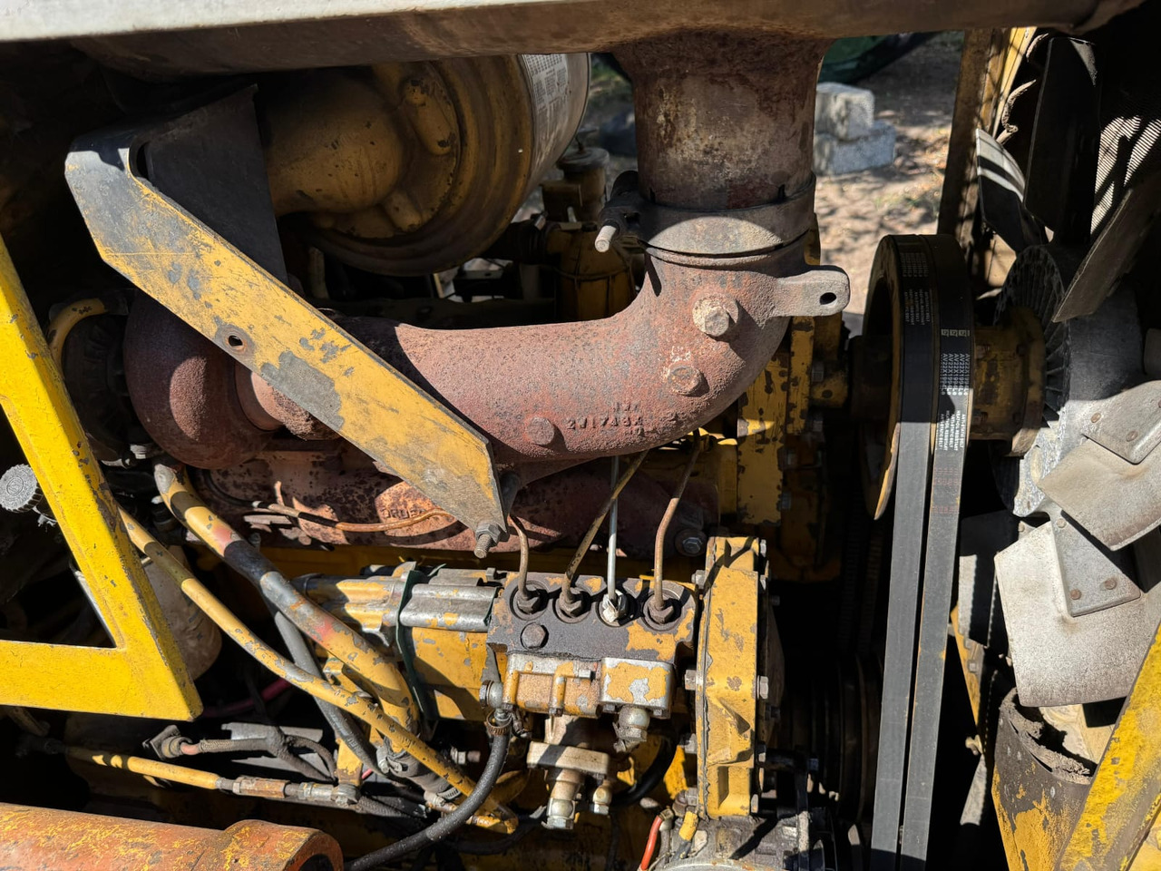 Bulldozer CATERPILLAR D4H LGP: afbeelding 10 Bulldozer CATERPILLAR D4H LGP: afbeelding 10