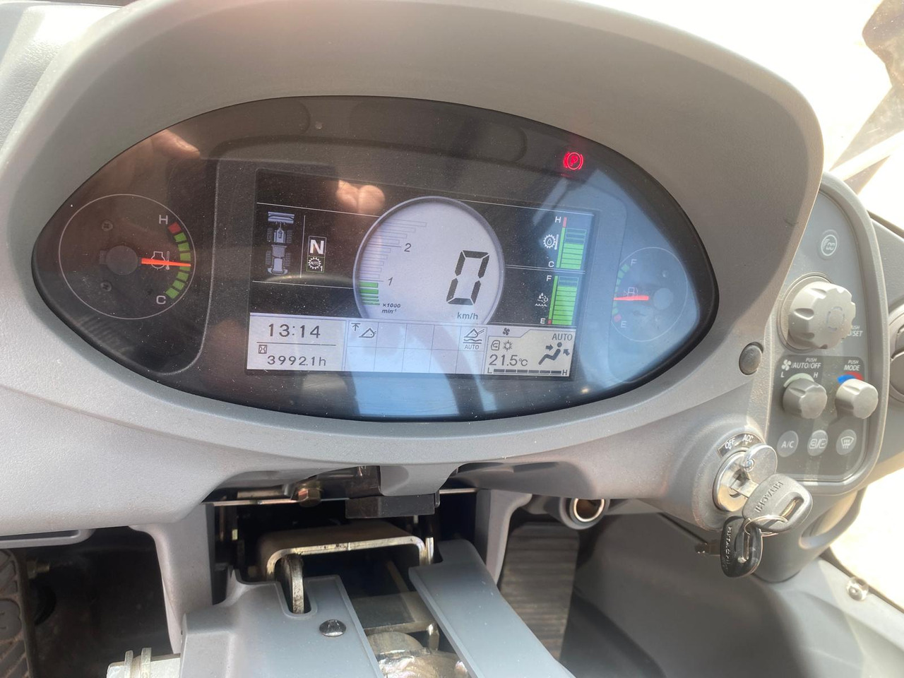 HITACHI ZW250-6 - Wiellader: afbeelding 4 HITACHI ZW250-6 - Wiellader: afbeelding 4