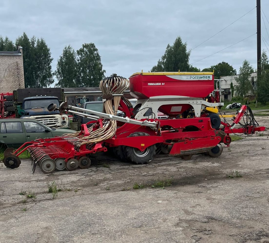 Pottinger Terrasem Artis R4 - Zaaicombinatie: afbeelding 1 Pottinger Terrasem Artis R4 - Zaaicombinatie: afbeelding 1