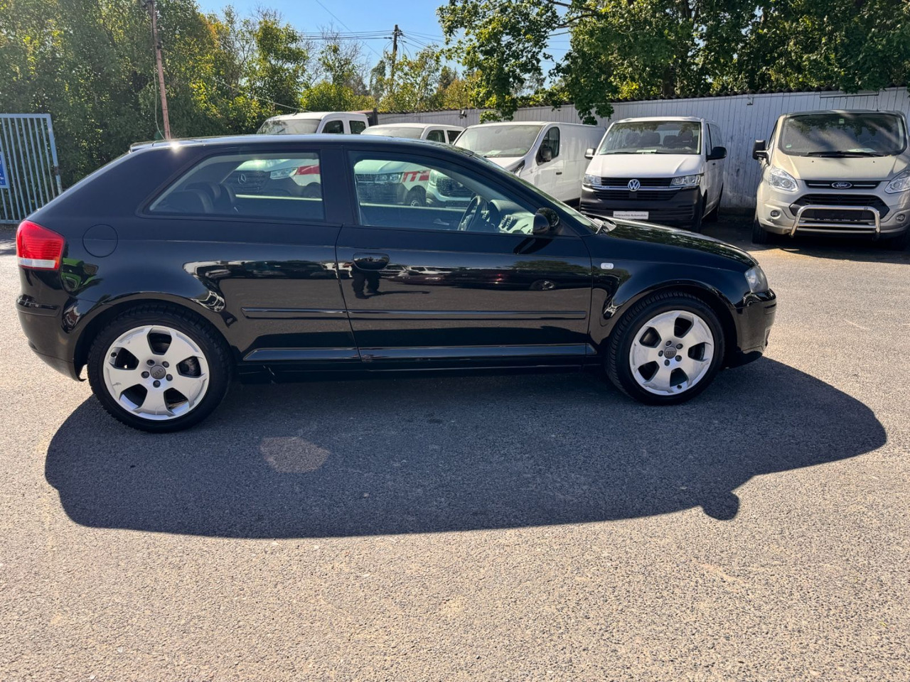 Audi A3 2.0 FSI Ambition S3 nur Export!! - Personenwagen: afbeelding 5 Audi A3 2.0 FSI Ambition S3 nur Export!! - Personenwagen: afbeelding 5