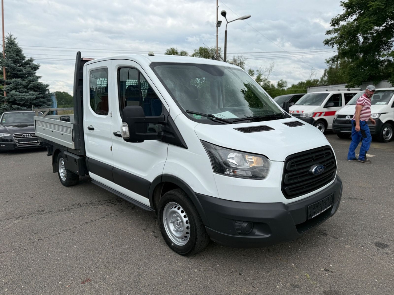 Ford Transit Pritsche 310 L2 Doppelkabine - Bestelwagen open laadbak, Bestelwagen met dubbele cabine: afbeelding 2 Ford Transit Pritsche 310 L2 Doppelkabine - Bestelwagen open laadbak, Bestelwagen met dubbele cabine: afbeelding 2