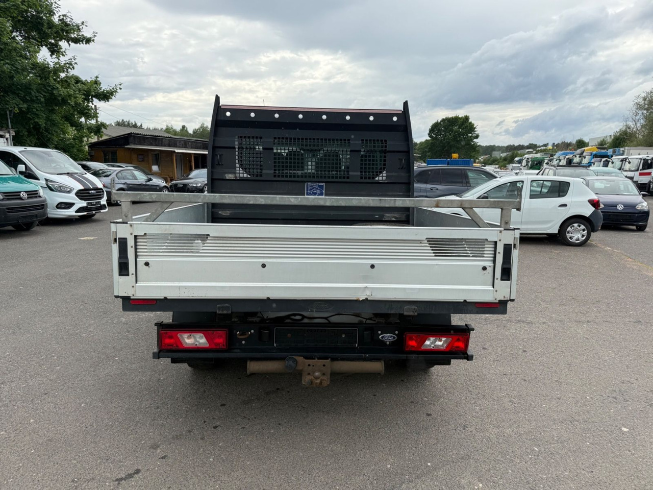 Ford Transit Pritsche 310 L2 Doppelkabine - Bestelwagen open laadbak, Bestelwagen met dubbele cabine: afbeelding 5 Ford Transit Pritsche 310 L2 Doppelkabine - Bestelwagen open laadbak, Bestelwagen met dubbele cabine: afbeelding 5