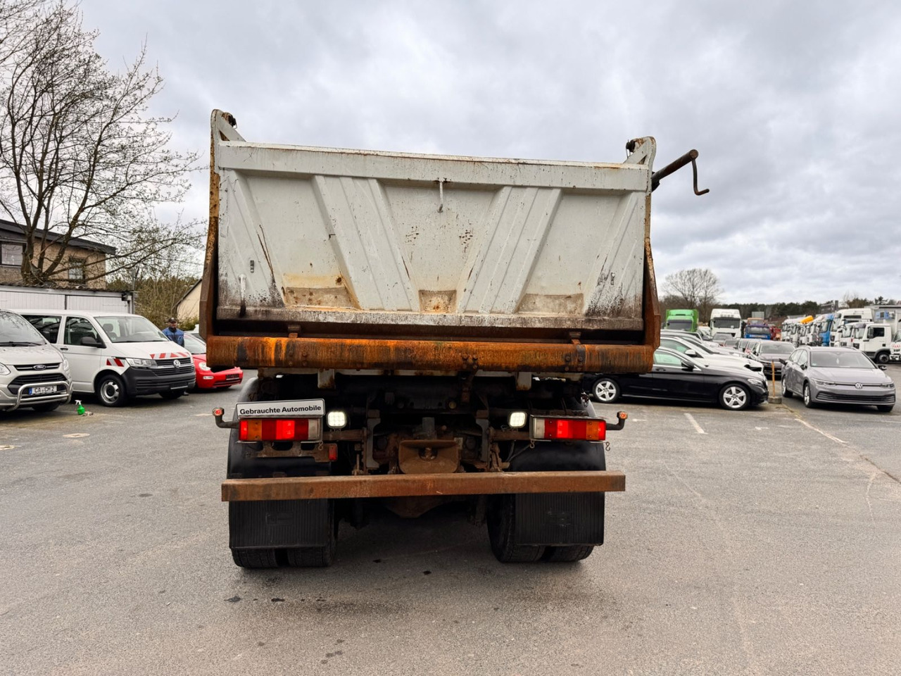 Iveco Magirus 450 6x6 Kipper - Kipper vrachtwagen: afbeelding 4 Iveco Magirus 450 6x6 Kipper - Kipper vrachtwagen: afbeelding 4