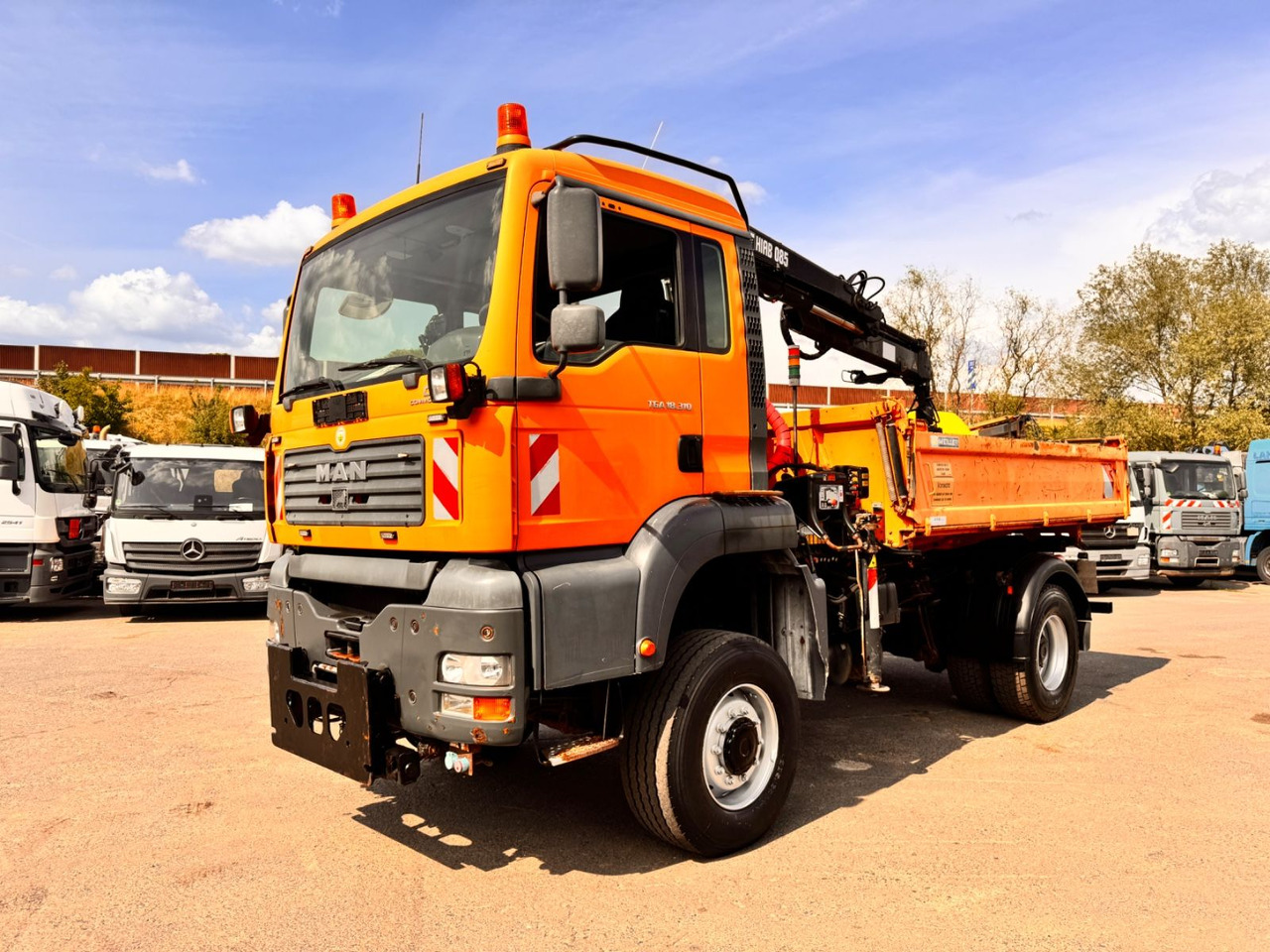 MAN TGA 18.310 Kipper - Kran 4x4 - Kipper vrachtwagen, Kraanwagen: afbeelding 3 MAN TGA 18.310 Kipper - Kran 4x4 - Kipper vrachtwagen, Kraanwagen: afbeelding 3