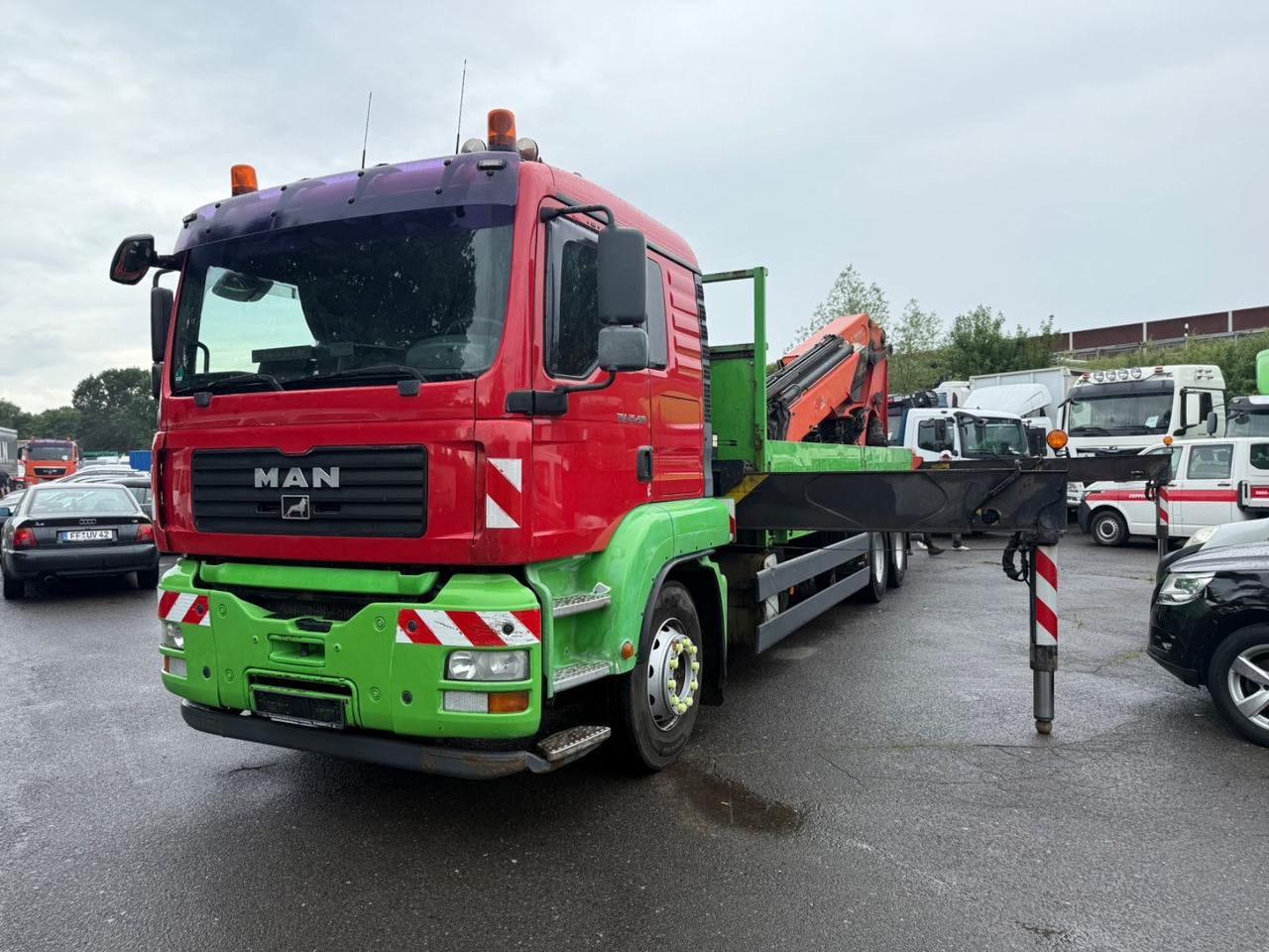 MAN TGA 26.410 - Vrachtwagen met open laadbak, Kraanwagen: afbeelding 1 MAN TGA 26.410 - Vrachtwagen met open laadbak, Kraanwagen: afbeelding 1