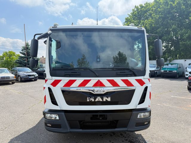 MAN TGL 8.180 - Vrachtwagen met open laadbak: afbeelding 1 MAN TGL 8.180 - Vrachtwagen met open laadbak: afbeelding 1
