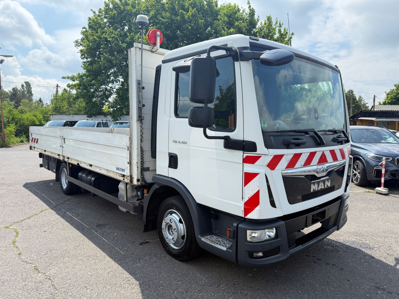 MAN TGL 8.180 - Vrachtwagen met open laadbak: afbeelding 2 MAN TGL 8.180 - Vrachtwagen met open laadbak: afbeelding 2