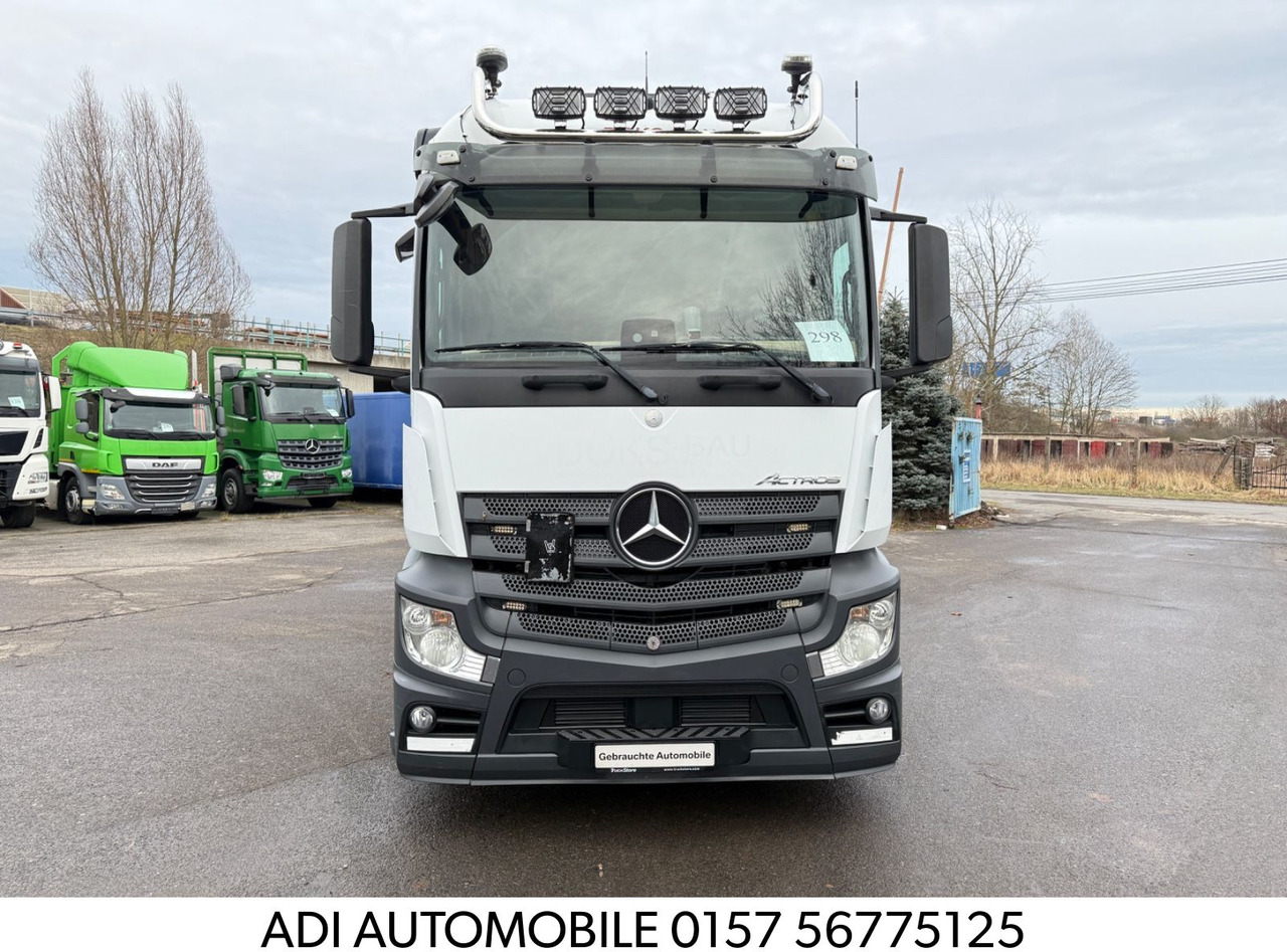 Mercedes-Benz Actros 2542 Abrollkipper mit Container - Haakarmsysteem vrachtwagen: afbeelding 2 Mercedes-Benz Actros 2542 Abrollkipper mit Container - Haakarmsysteem vrachtwagen: afbeelding 2