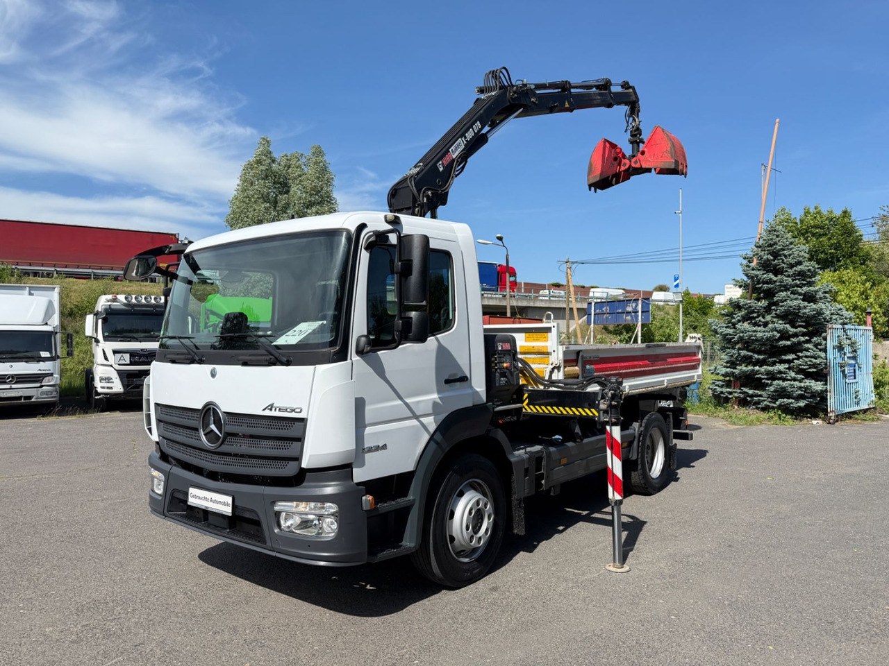 Mercedes-Benz Atego 1224 mit Kipper Kran - Kipper vrachtwagen, Kraanwagen: afbeelding 4 Mercedes-Benz Atego 1224 mit Kipper Kran - Kipper vrachtwagen, Kraanwagen: afbeelding 4
