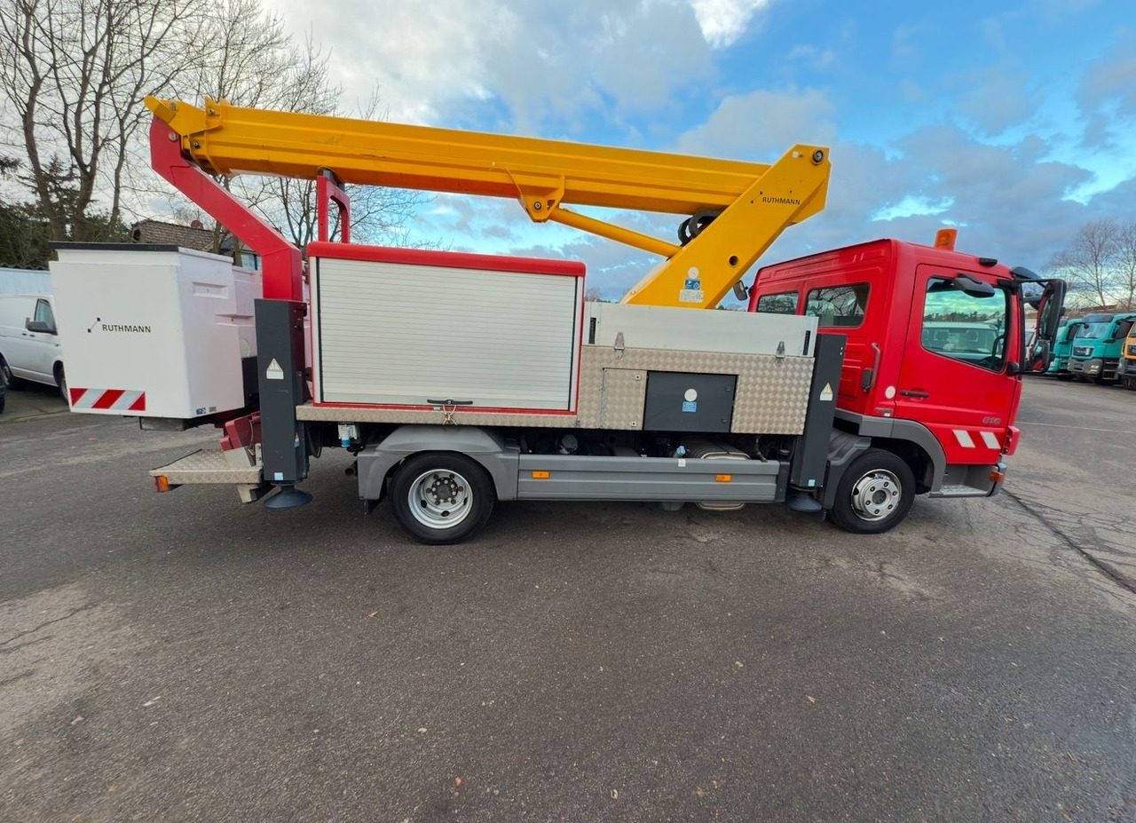 Mercedes-Benz Atego 816 2 4-Zyl. 4x2 Hebebühne - Vrachtwagen hoogwerker: afbeelding 3 Mercedes-Benz Atego 816 2 4-Zyl. 4x2 Hebebühne - Vrachtwagen hoogwerker: afbeelding 3