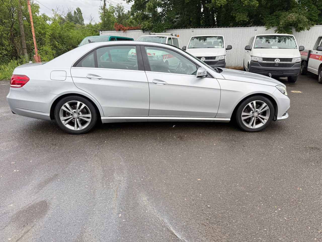 Mercedes-Benz E 300 E -Klasse Lim. E 300 BlueTec - Sedan: afbeelding 5 Mercedes-Benz E 300 E -Klasse Lim. E 300 BlueTec - Sedan: afbeelding 5