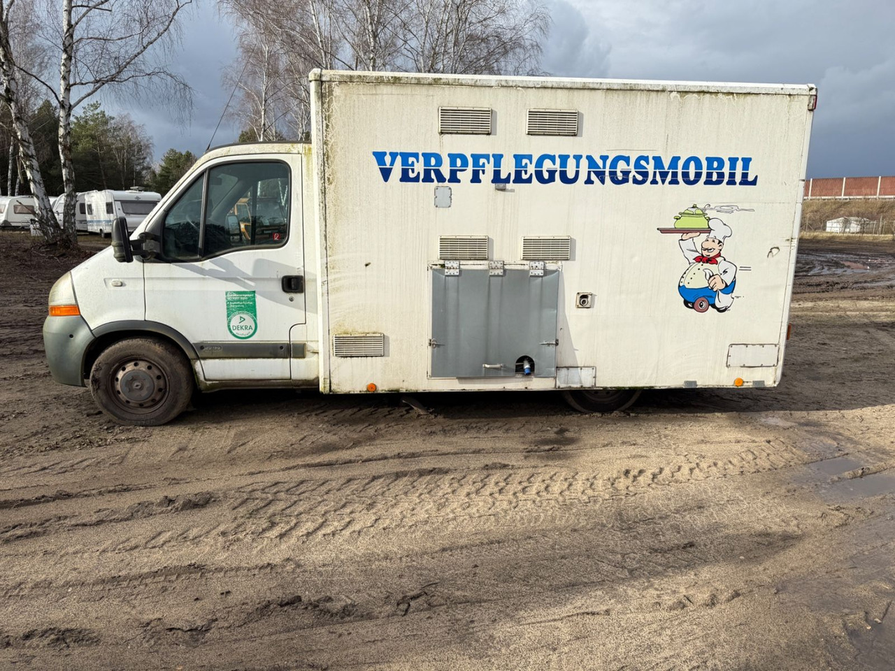 Renault Master - Zelfrijdende verkoopwagen: afbeelding 4 Renault Master - Zelfrijdende verkoopwagen: afbeelding 4