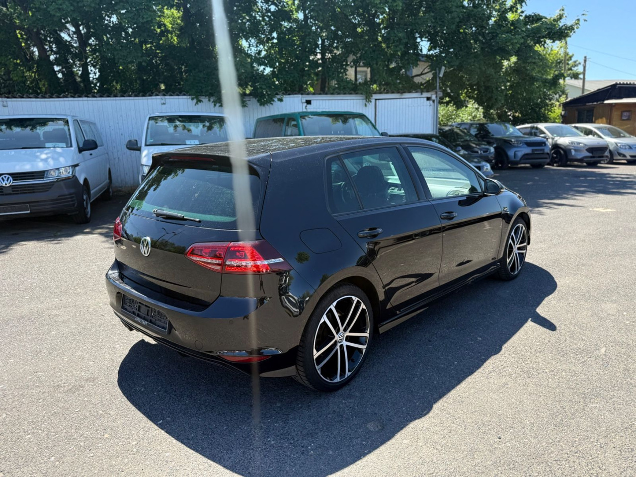 Volkswagen Golf VII Lim. Lounge BMT R-line - Sedan: afbeelding 4 Volkswagen Golf VII Lim. Lounge BMT R-line - Sedan: afbeelding 4