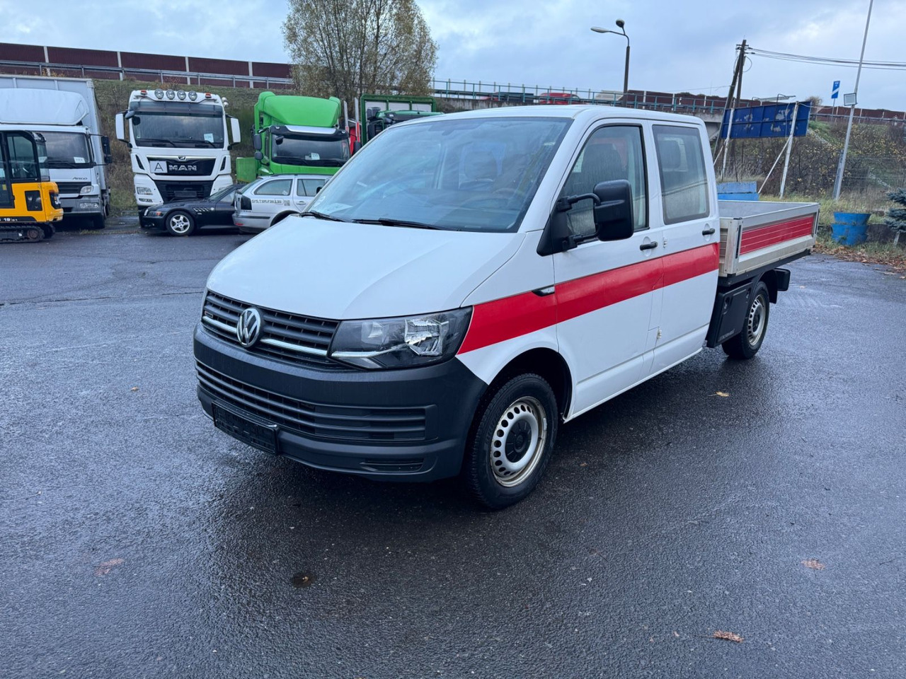 Volkswagen T6 Automatik Pritsche lang Doppelkabine - Bestelwagen open laadbak: afbeelding 3 Volkswagen T6 Automatik Pritsche lang Doppelkabine - Bestelwagen open laadbak: afbeelding 3