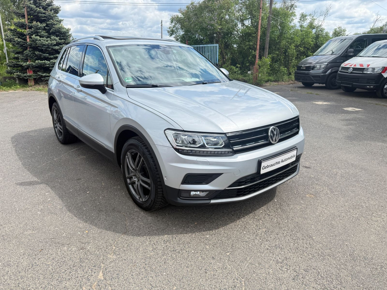 Volkswagen Tiguan Highline BMT/Start-Stopp 4Motion - SUV: afbeelding 2 Volkswagen Tiguan Highline BMT/Start-Stopp 4Motion - SUV: afbeelding 2