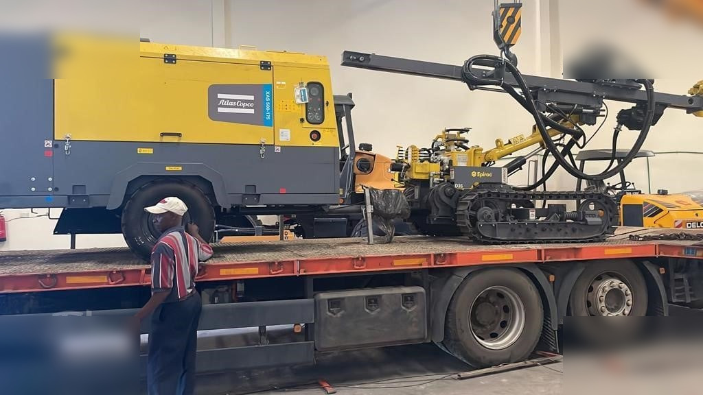 ATLAS COPCO 450 CFM - Luchtcompressor: afbeelding 1 ATLAS COPCO 450 CFM - Luchtcompressor: afbeelding 1