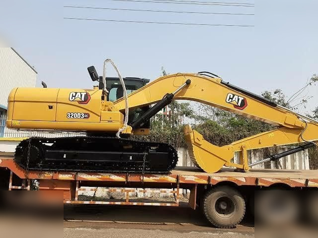 CATERPILLAR 320D3GC - Rupsgraafmachine: afbeelding 4 CATERPILLAR 320D3GC - Rupsgraafmachine: afbeelding 4