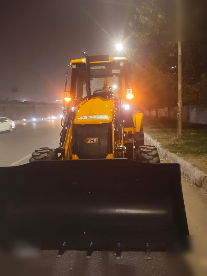 JCB 3DX SUPER - Graaflaadmachine: afbeelding 4 JCB 3DX SUPER - Graaflaadmachine: afbeelding 4
