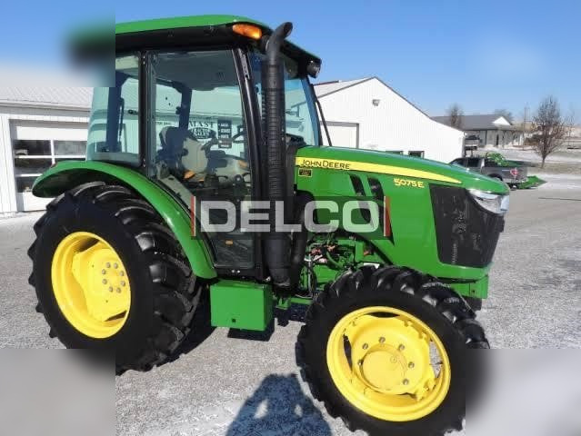 JOHN DEERE 5075E - Tractor: afbeelding 4 JOHN DEERE 5075E - Tractor: afbeelding 4