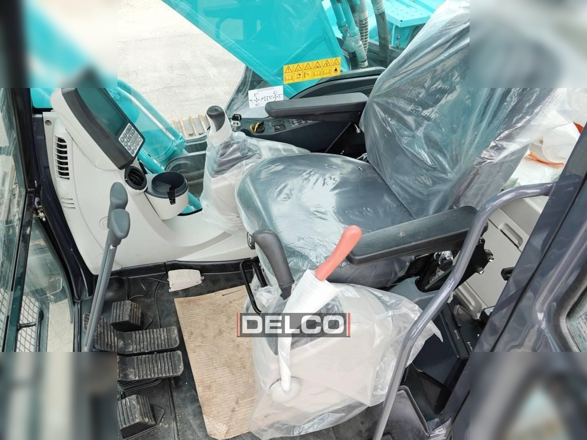KOBELCO SK220 - Rupsgraafmachine: afbeelding 4 KOBELCO SK220 - Rupsgraafmachine: afbeelding 4
