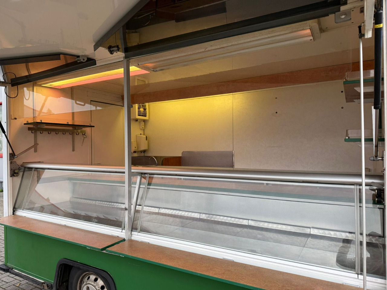 Fiat Borco Höhns Verkaufsmobil - Zelfrijdende verkoopwagen: afbeelding 4 Fiat Borco Höhns Verkaufsmobil - Zelfrijdende verkoopwagen: afbeelding 4