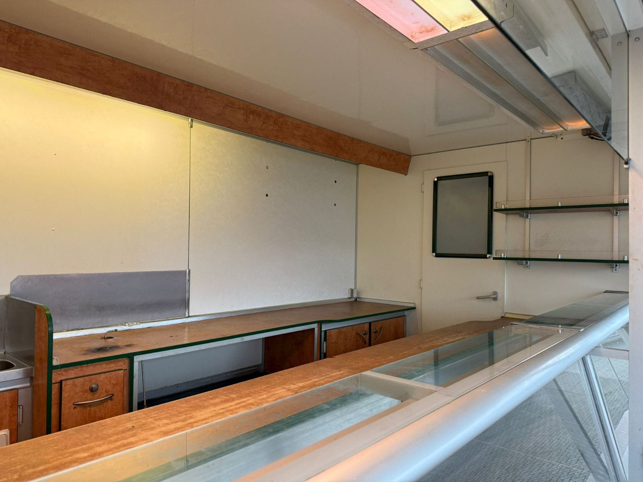 Fiat Borco Höhns Verkaufsmobil - Zelfrijdende verkoopwagen: afbeelding 5 Fiat Borco Höhns Verkaufsmobil - Zelfrijdende verkoopwagen: afbeelding 5