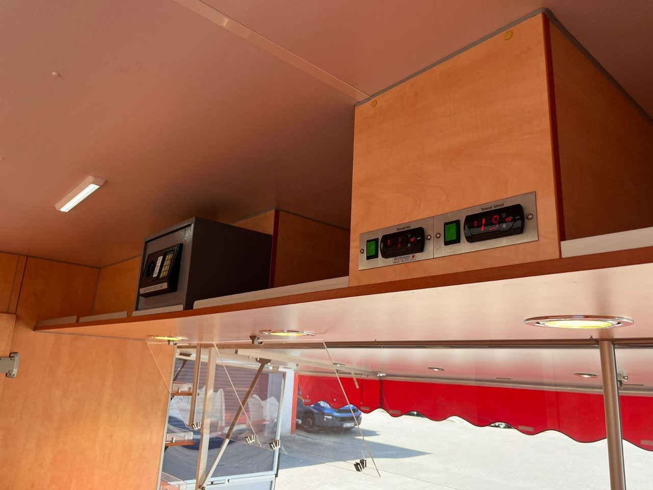 Zelfrijdende verkoopwagen Fiat Borco Höhns Verkaufsmobil: afbeelding 12 Zelfrijdende verkoopwagen Fiat Borco Höhns Verkaufsmobil: afbeelding 12