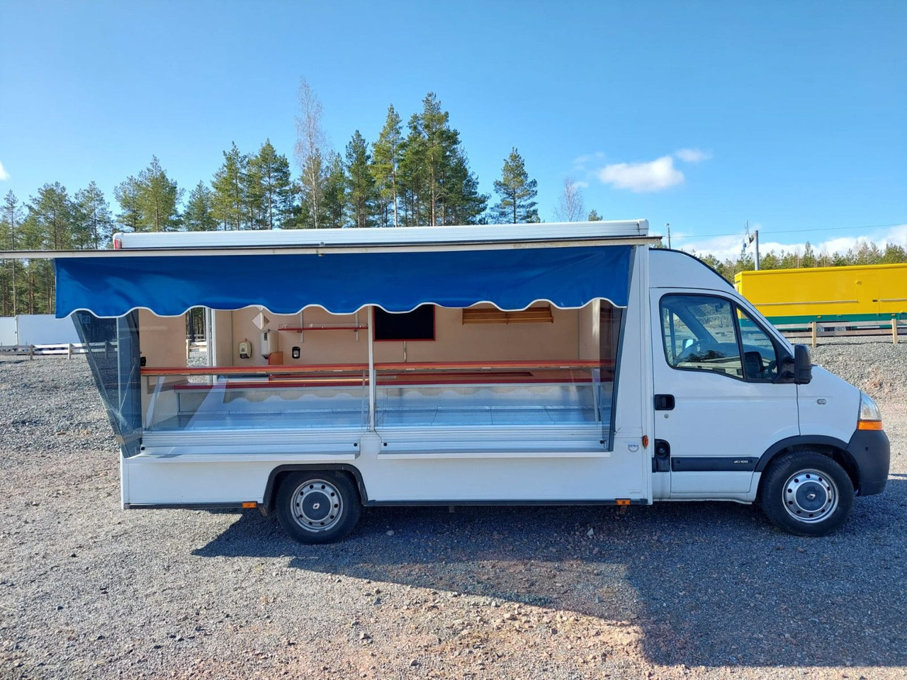 Renault Seba Borco Höhns - Zelfrijdende verkoopwagen: afbeelding 1 Renault Seba Borco Höhns - Zelfrijdende verkoopwagen: afbeelding 1