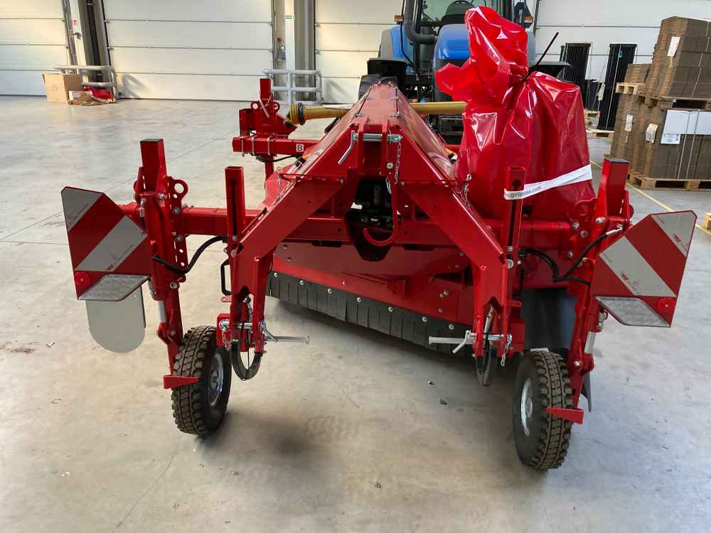 Grimme VT 170 - Wijnoogstmachine: afbeelding 4 Grimme VT 170 - Wijnoogstmachine: afbeelding 4