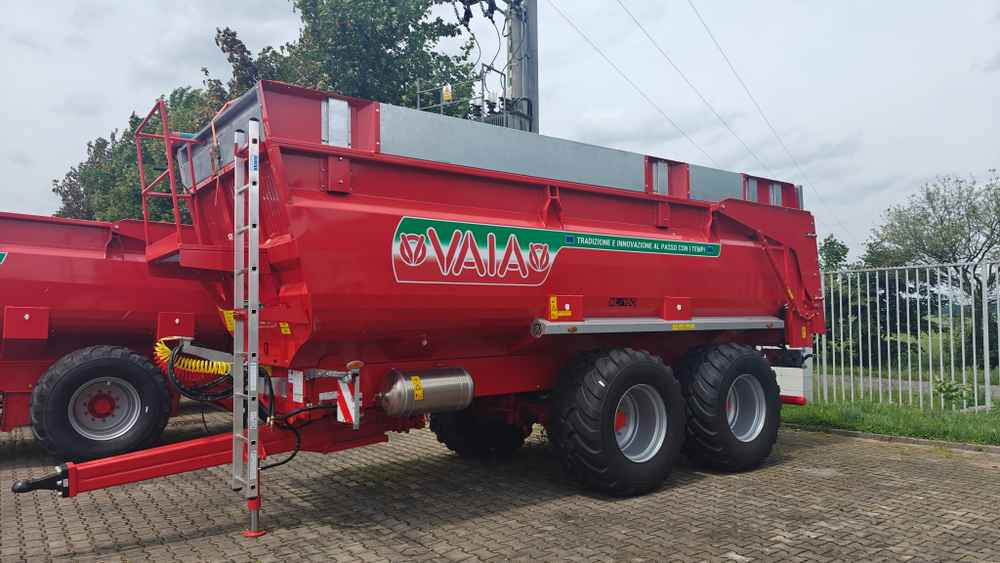 VAIA NL160 (2 axle trailer) - Hooi-/ Voedermachine: afbeelding 5 VAIA NL160 (2 axle trailer) - Hooi-/ Voedermachine: afbeelding 5