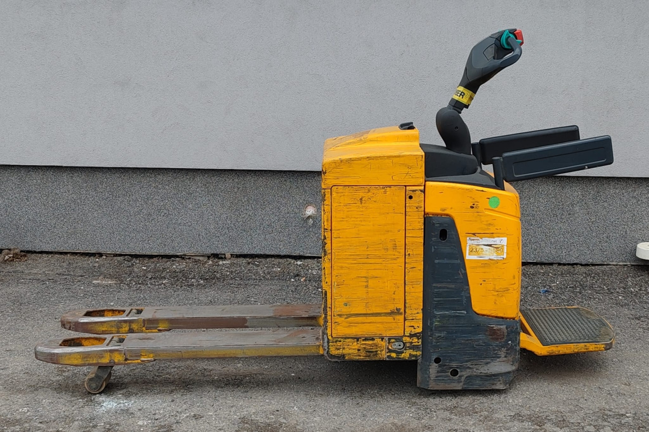 Jungheinrich ERE120 batt2021 - Palletwagen: afbeelding 1 Jungheinrich ERE120 batt2021 - Palletwagen: afbeelding 1